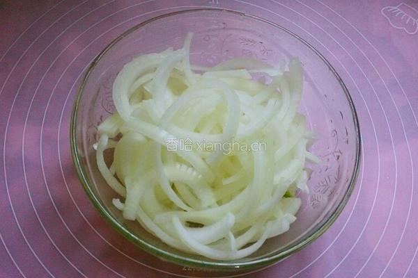 洋葱炒肉丝的做法图解2