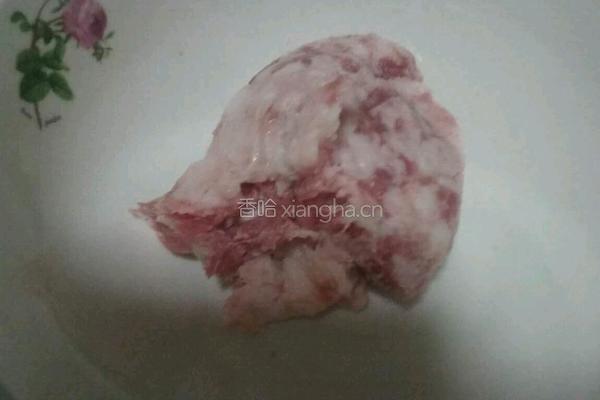 炸丸子的做法图解1