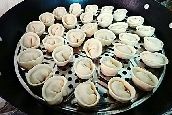 元宝饺子的做法图解7