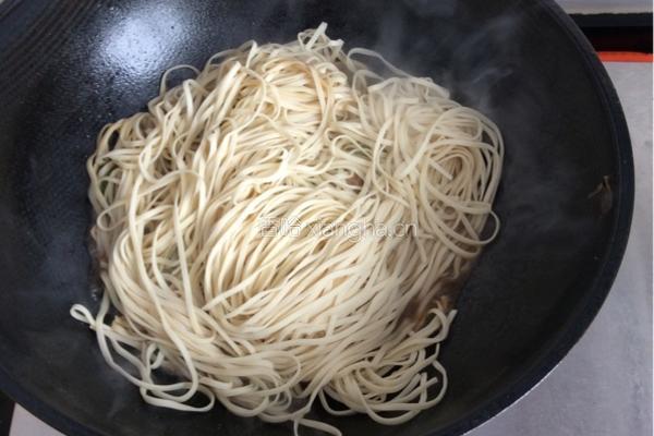 豆角焖面的做法图解6