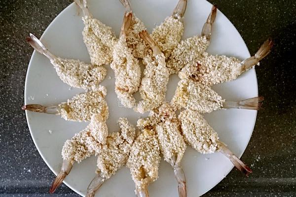 天妇罗（黄金蝴蝶虾）的做法图解6