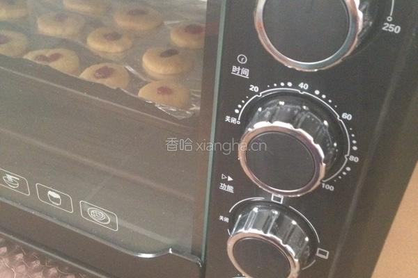 蔓越梅黄豆饼干的做法图解9