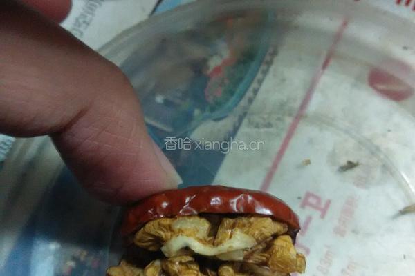 枣夹核的做法图解8