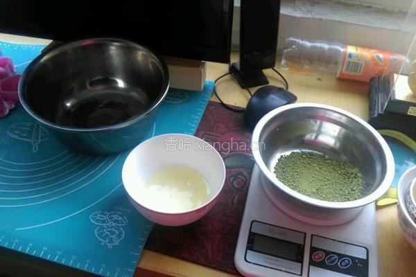 抹茶饼干的做法图解2