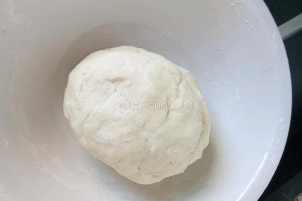 西葫芦萝卜鸡蛋馅饺子的做法图解4