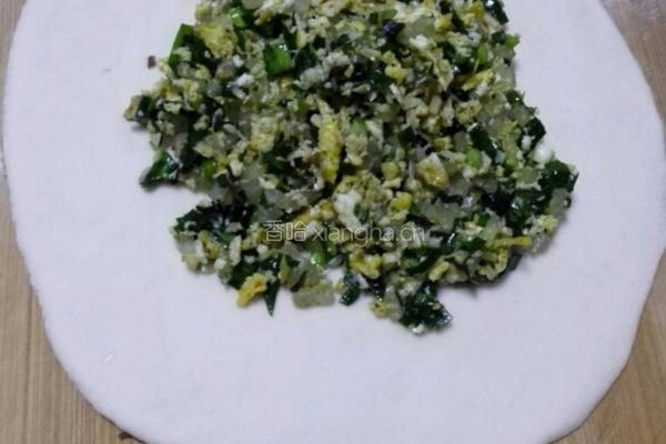 韭菜鸡蛋薄皮饼的做法图解7