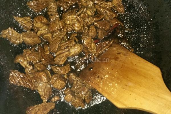 冬笋红焖牛肉的做法图解9