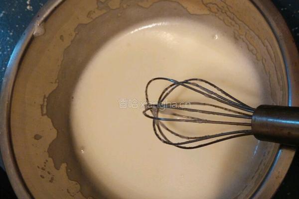 电饭锅蛋糕的做法图解1