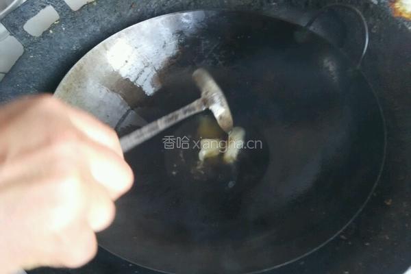 当归煮鸡的做法图解2