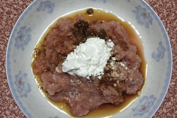 豆腐皮肉卷的做法图解3