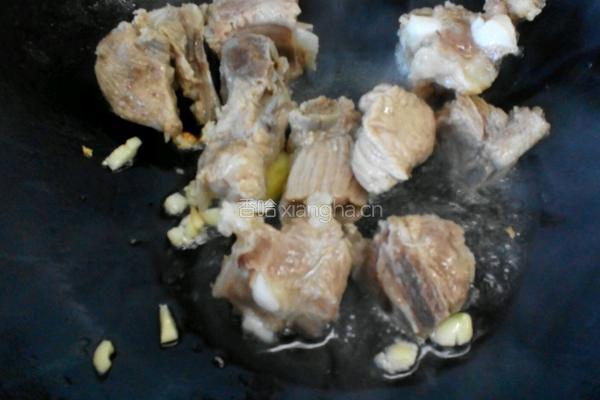 糖醋排骨虎皮蛋的做法图解11