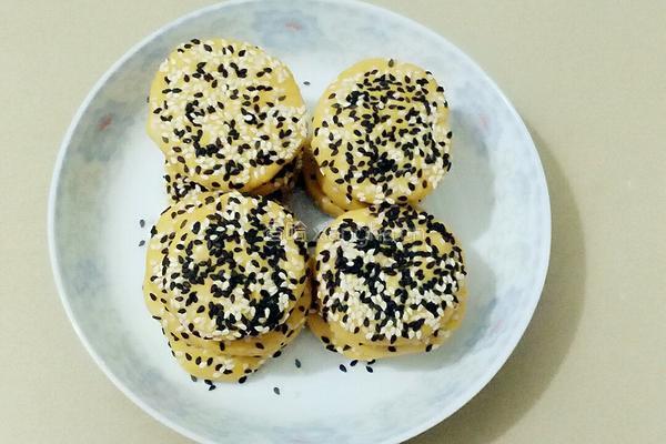炸芝麻南瓜饼的做法图解10