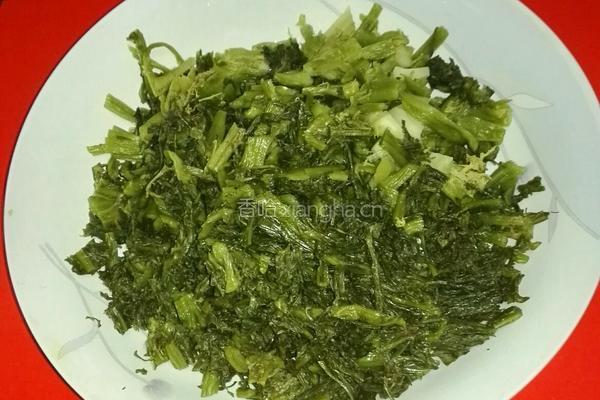 雪里蕻（正宗湘菜）的做法图解1