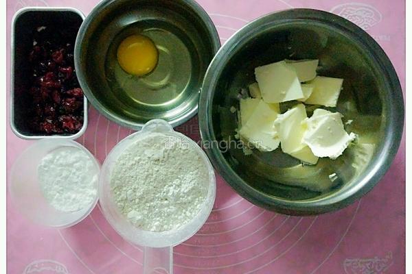 蔓越莓饼干的做法图解1
