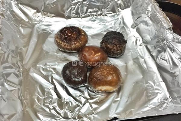 香菇姬松茸烤鸡的做法图解3