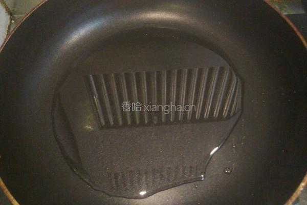 炸虾片的做法图解1