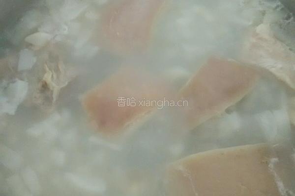 炸五花肉的做法图解1