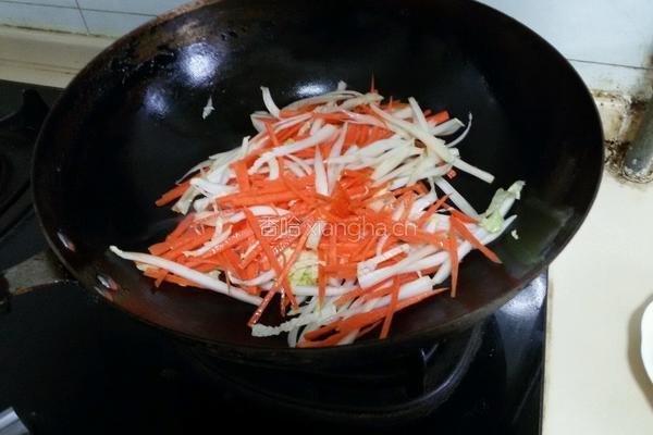 豆皮包菜的做法图解6