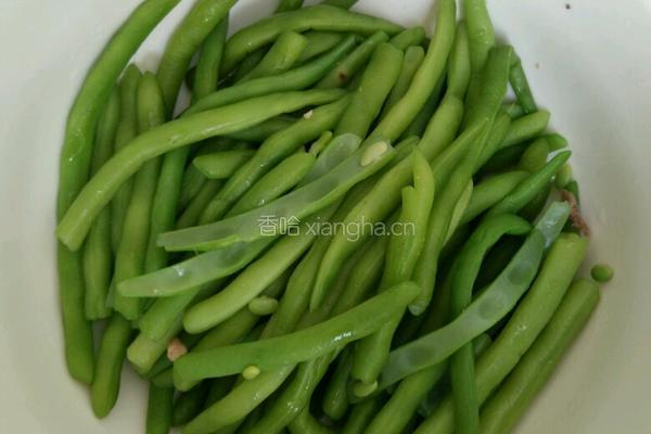 特制排骨炖豆角土豆的做法图解4