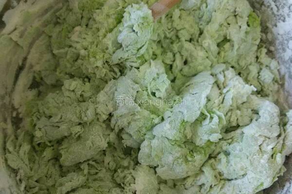 菠菜手擀面的做法图解2