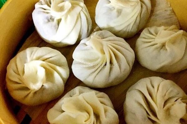 小笼包（酸菜馅）的做法图解13