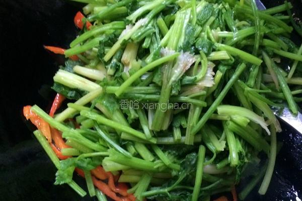 芹菜炒肉丝的做法图解12