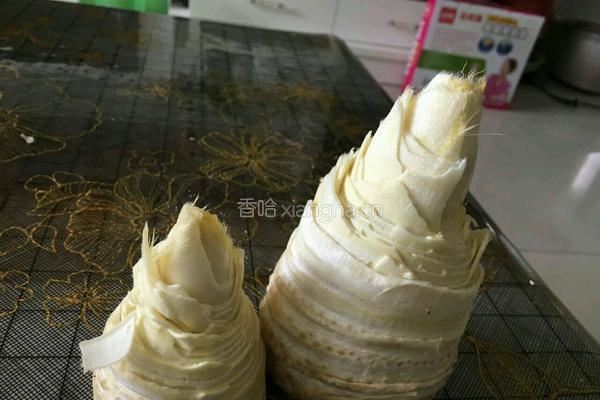 冬笋炒肉片的做法图解1