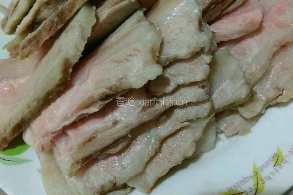 砂锅酸菜白肉的做法图解5