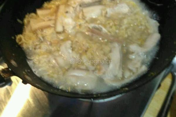 砂锅酸菜白肉的做法图解8