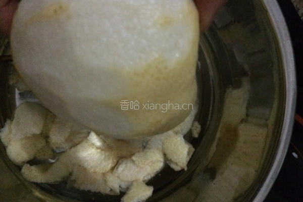川贝炖雪梨的做法图解1
