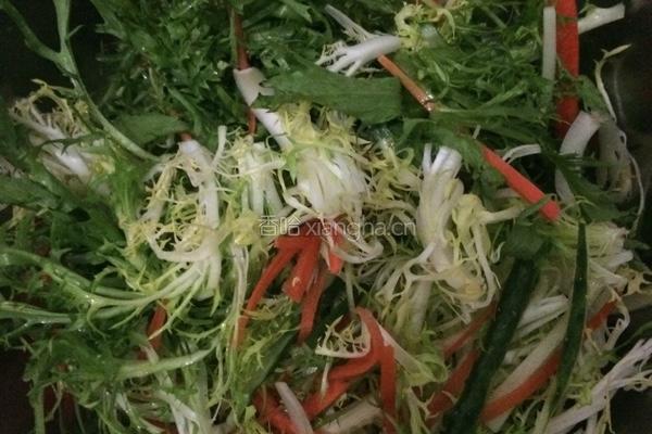 凉拌苦菊的做法图解1