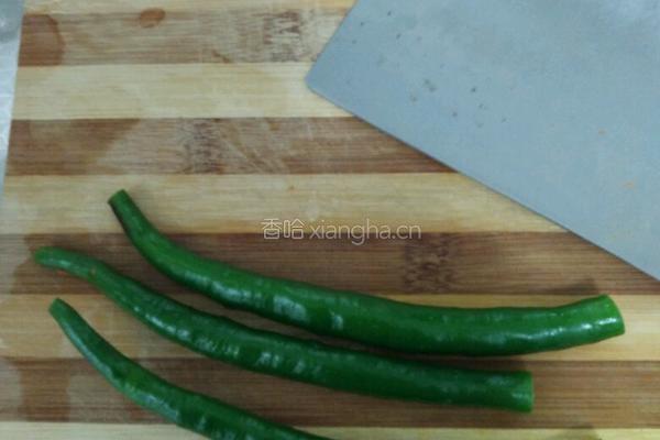 土豆炒鸡的做法图解1