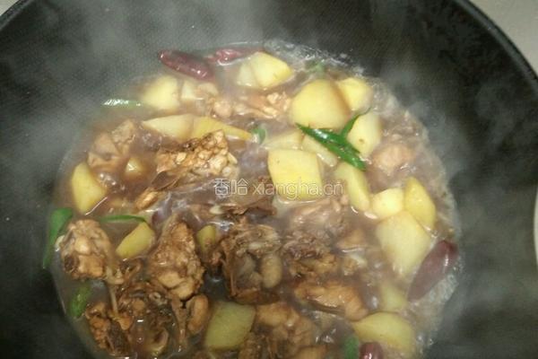 土豆炒鸡的做法图解6