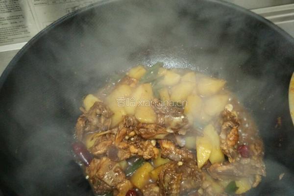 土豆炒鸡的做法图解7