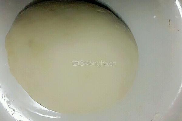 香酥葱花饼的做法图解1