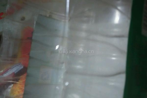 塑料豆油桶栽蒜苗的做法图解5
