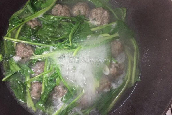 菠菜肉丸汤的做法图解4