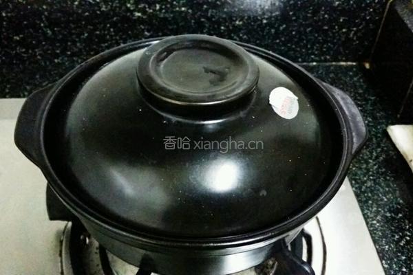 啤酒胡萝卜鸭煲的做法图解5