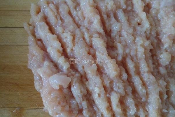 鸡肉黄蛋蒸糕的做法图解2