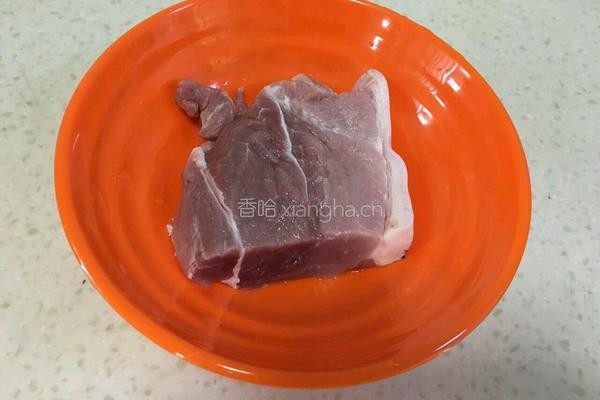 冬瓜竹荪鲜肉汤的做法图解1
