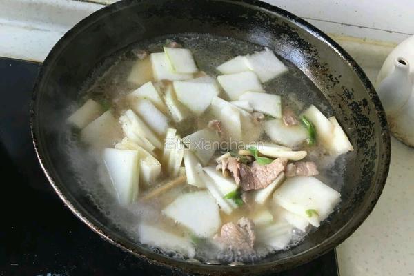 冬瓜竹荪鲜肉汤的做法图解6