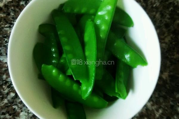三角豆腐炒肉的做法图解2