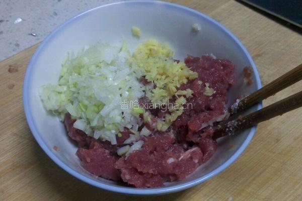 虾肉馄饨的做法图解1