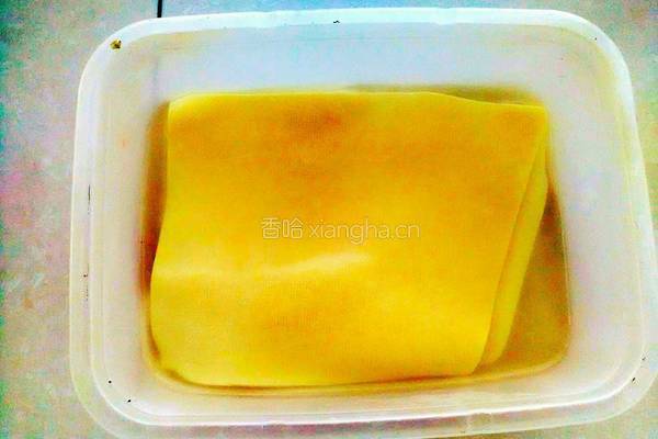凉拌黄瓜卷的做法图解6