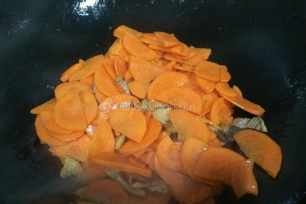 胡萝卜炒肉的做法图解6