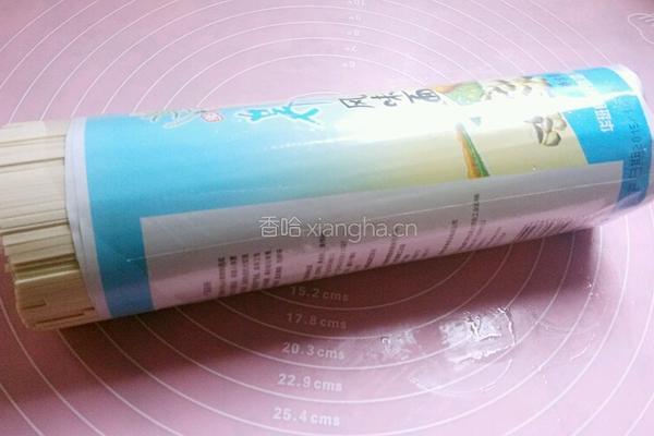 萝卜肉丁捞面的做法图解2