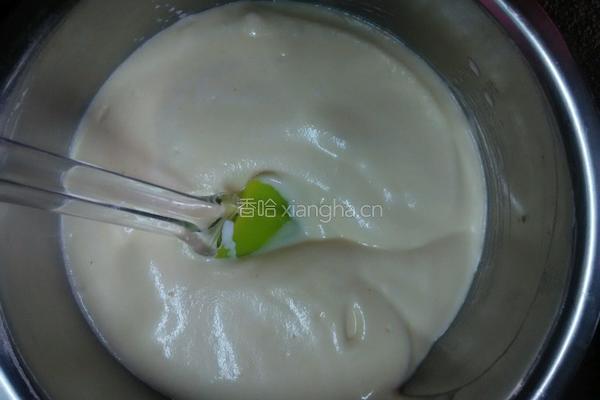 戚风小蛋糕的做法图解6