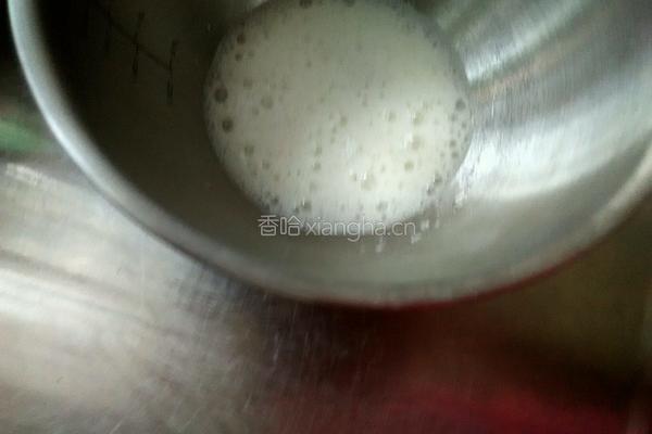 戚风蛋糕(6寸)的做法图解10