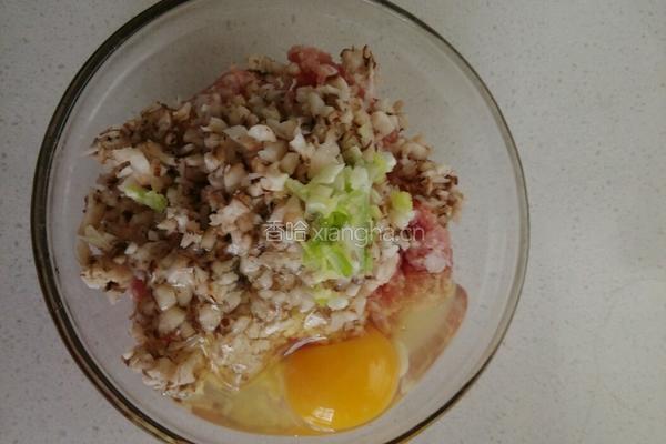 油面筋塞肉的做法图解3