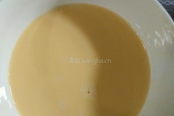 焦糖布丁的做法图解2